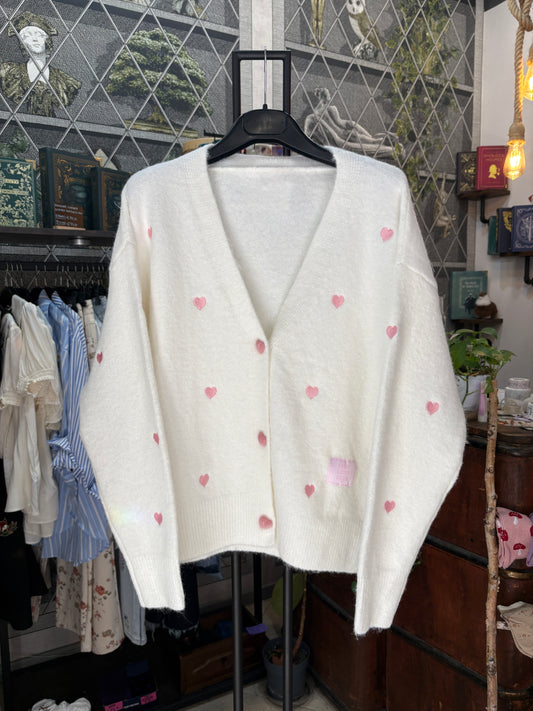 Cardigan "Sweet Love" – Bianco con Cuori Rosa