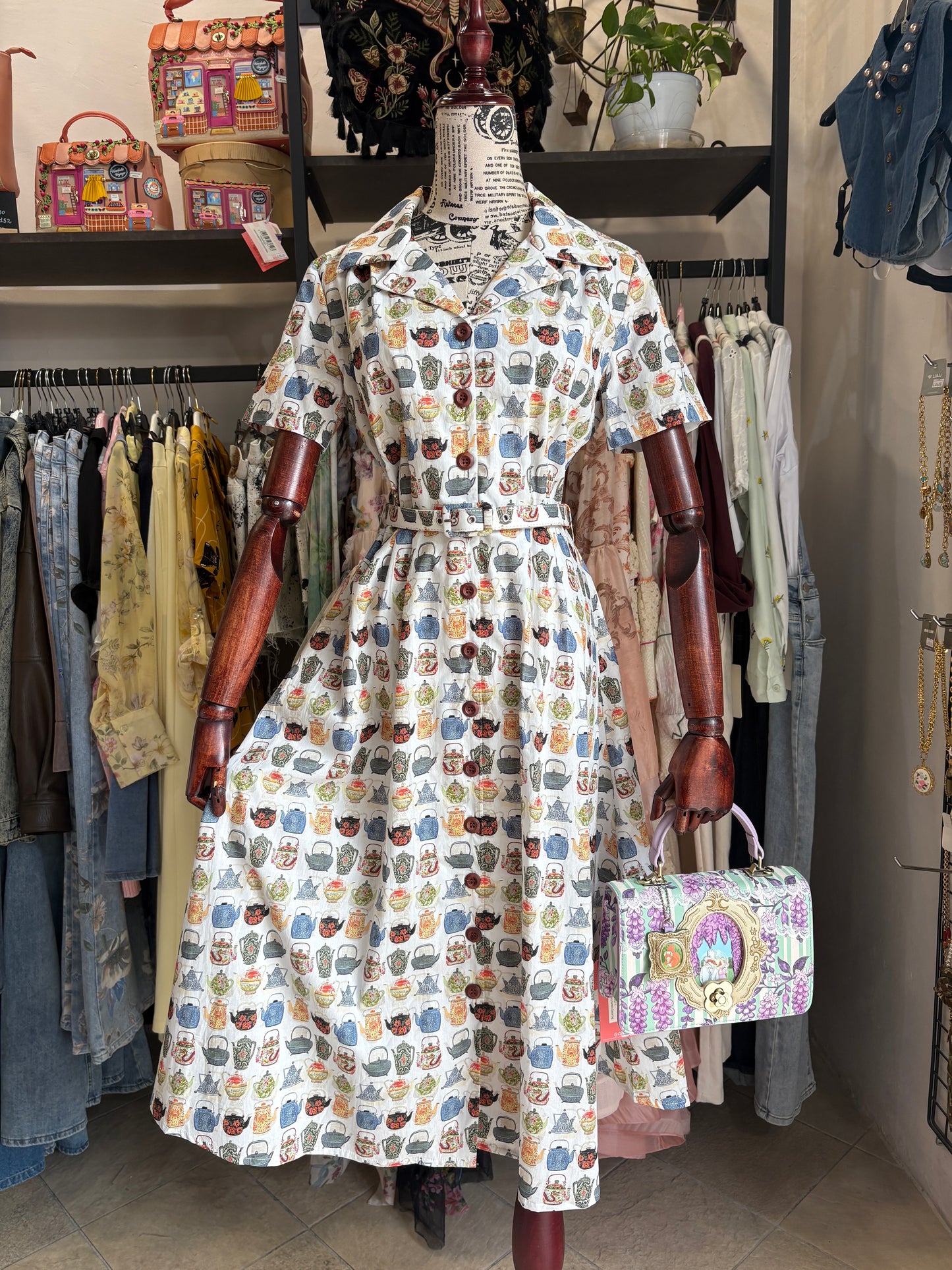 Abito Chemisier Inglese in Cotone Kate Tea Time con Stampa Teiere Vintage
