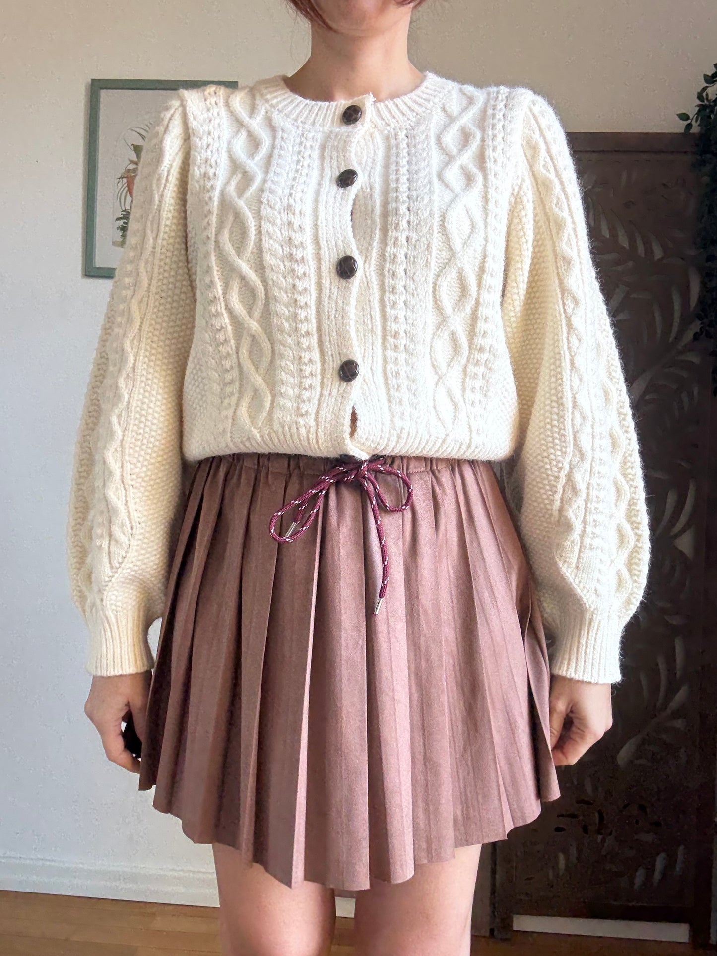 Minigonna scamosciata College a pieghe plissè in 2 colori -  Marrone e Nero