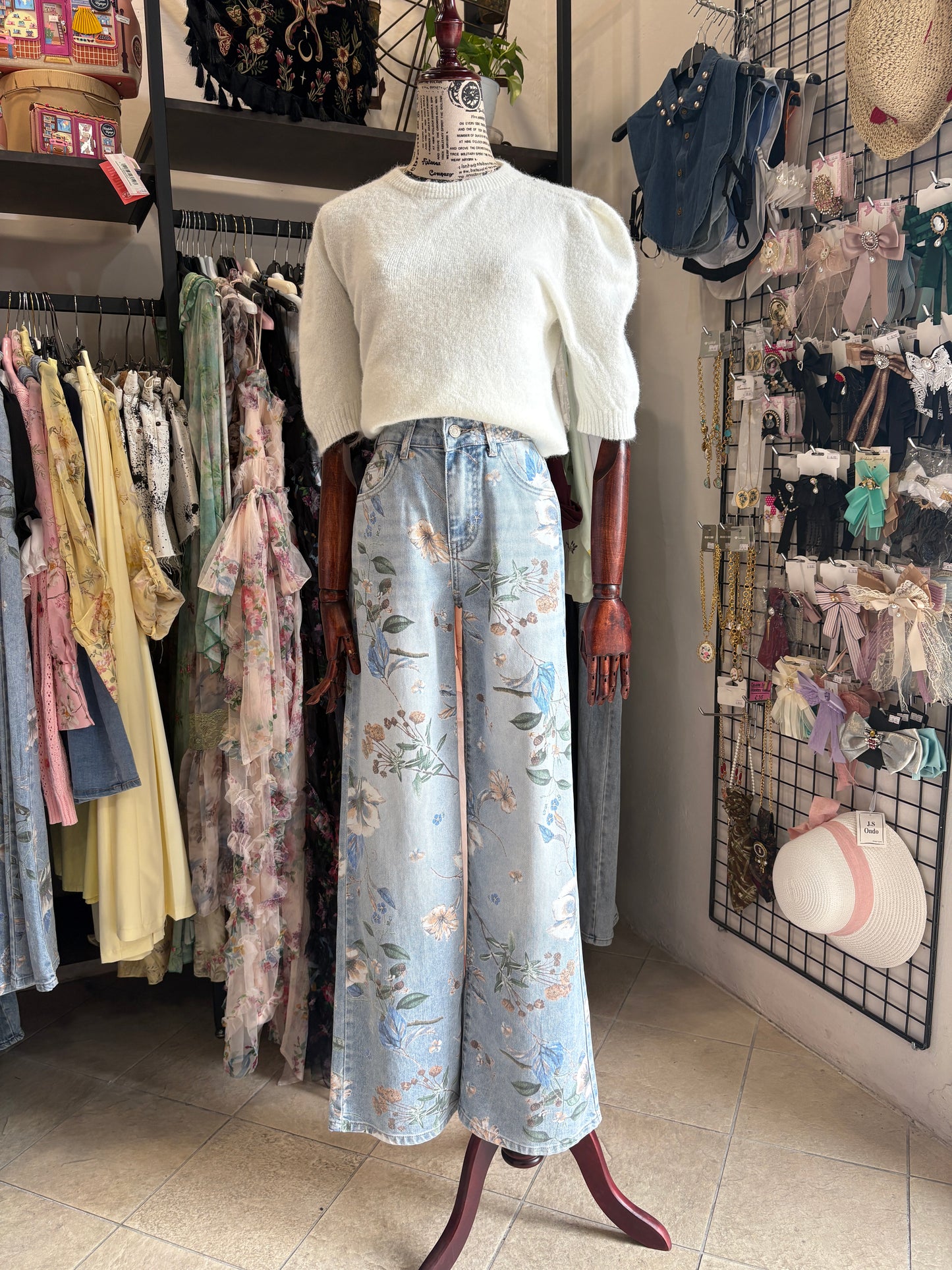 Jeans Wide Leg a Fantasia Floreale – Romantic Denim