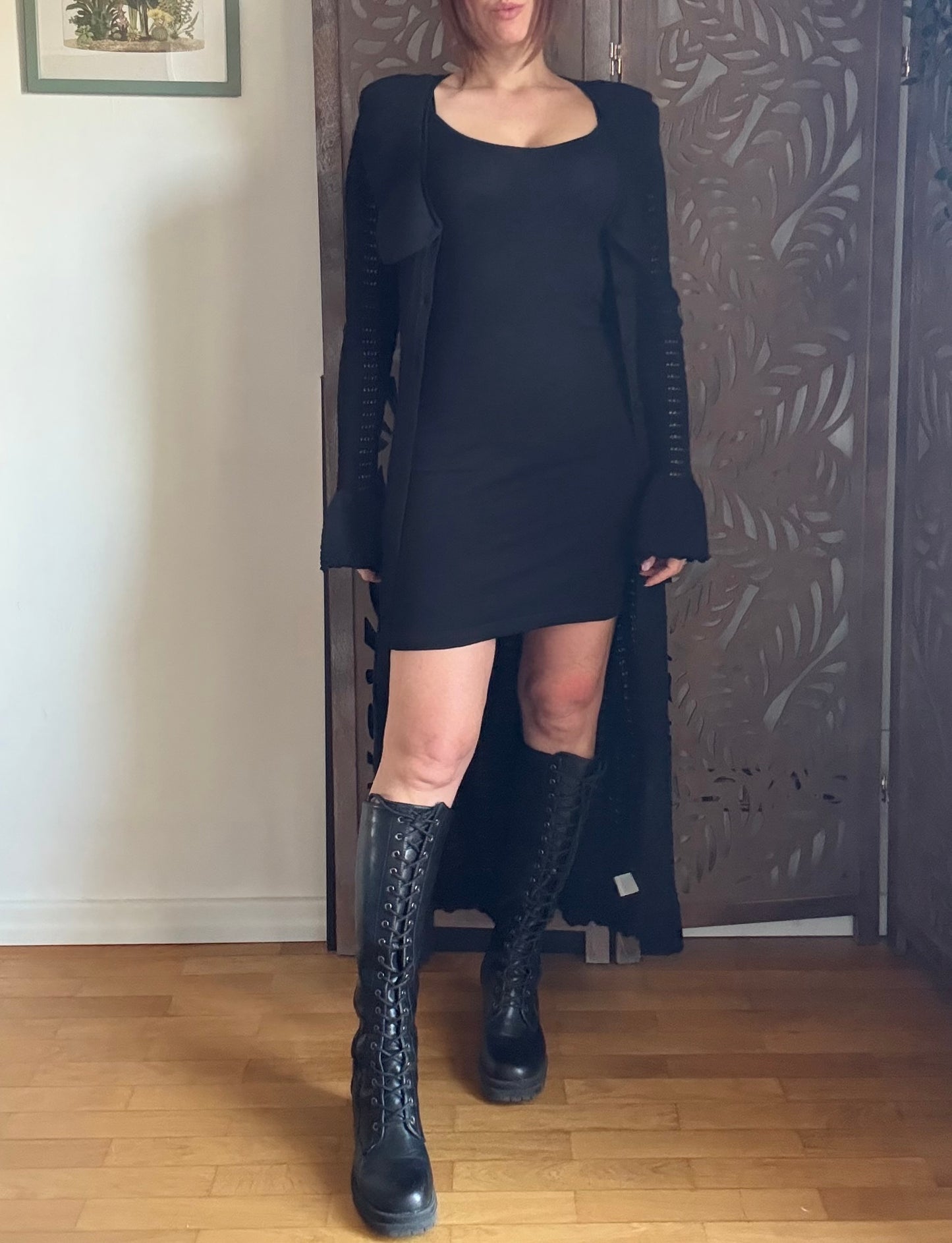 Abito chemisier lungo traforato nero con colletto