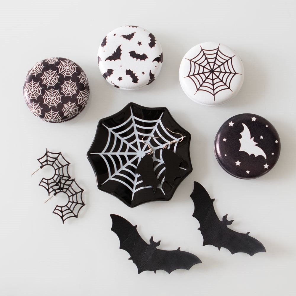 PREORDINE (In arrivo dal 3 agosto) Piattino Portaoggetti Spiderweb – Svuotatasche Gothic a Forma di Ragnatela