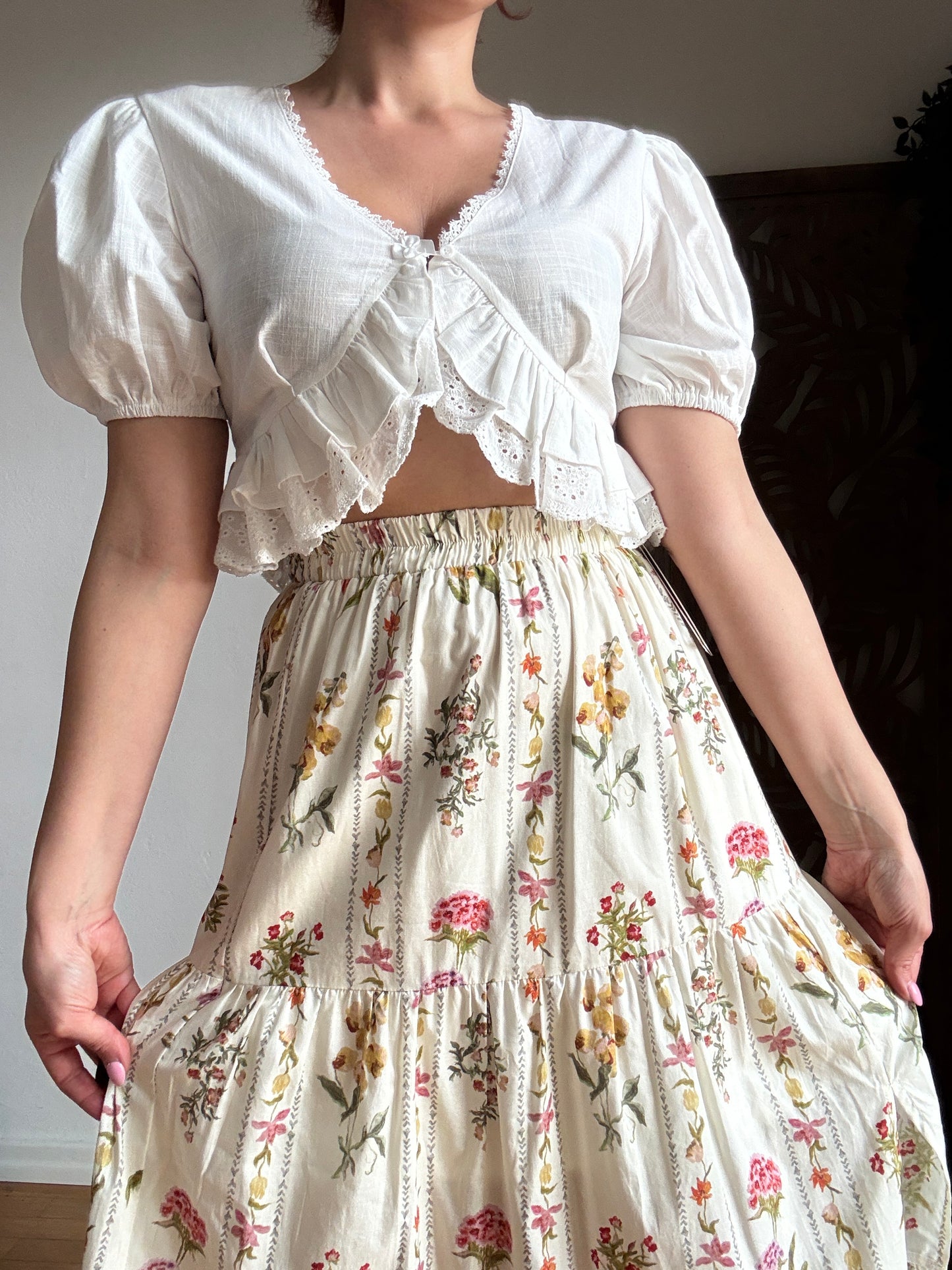 Blusa Crop Romantica in Cotone e Lino - in 2 Colori