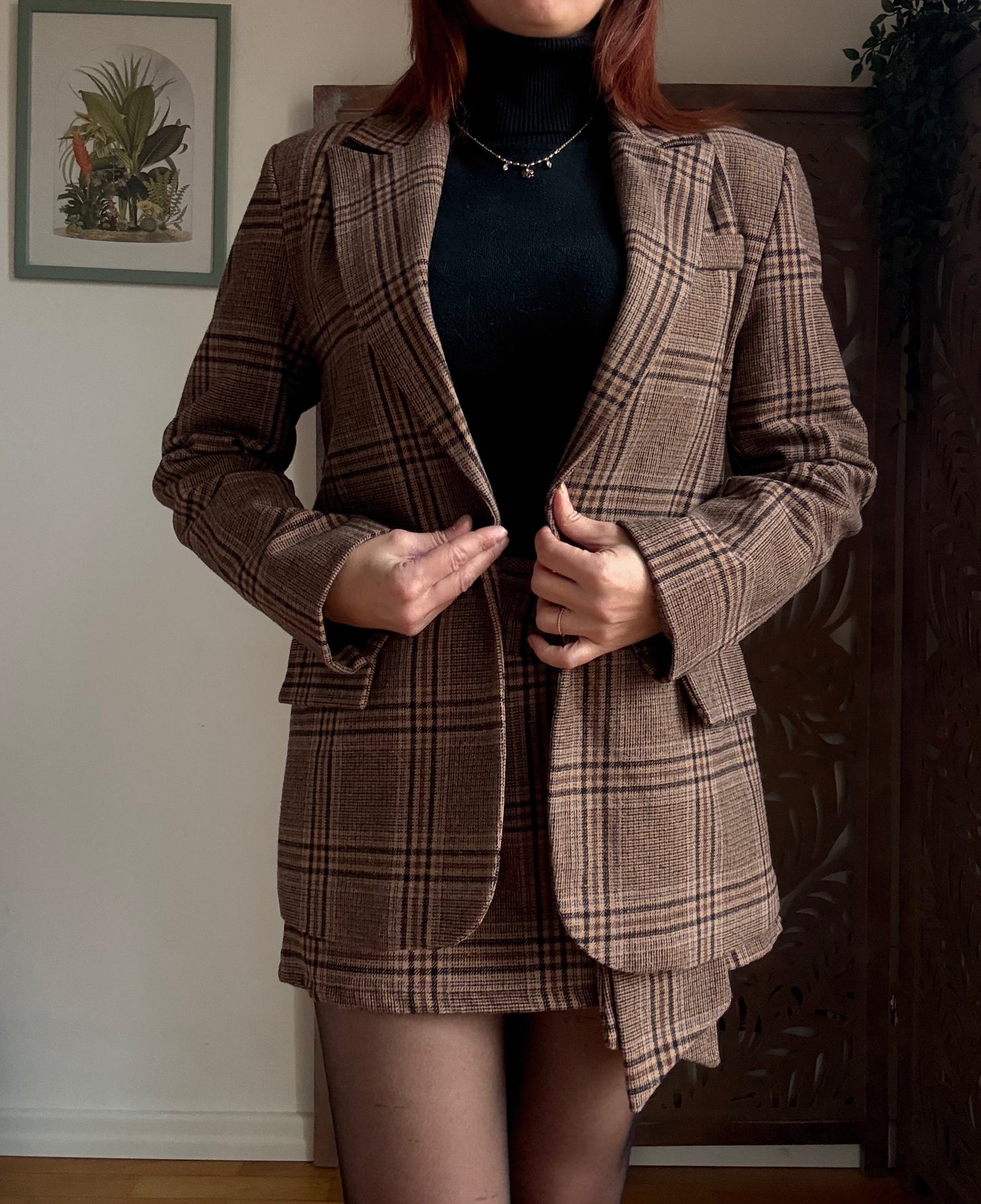 Blazer strutturato a quadri marrone in stile Preppy Chic