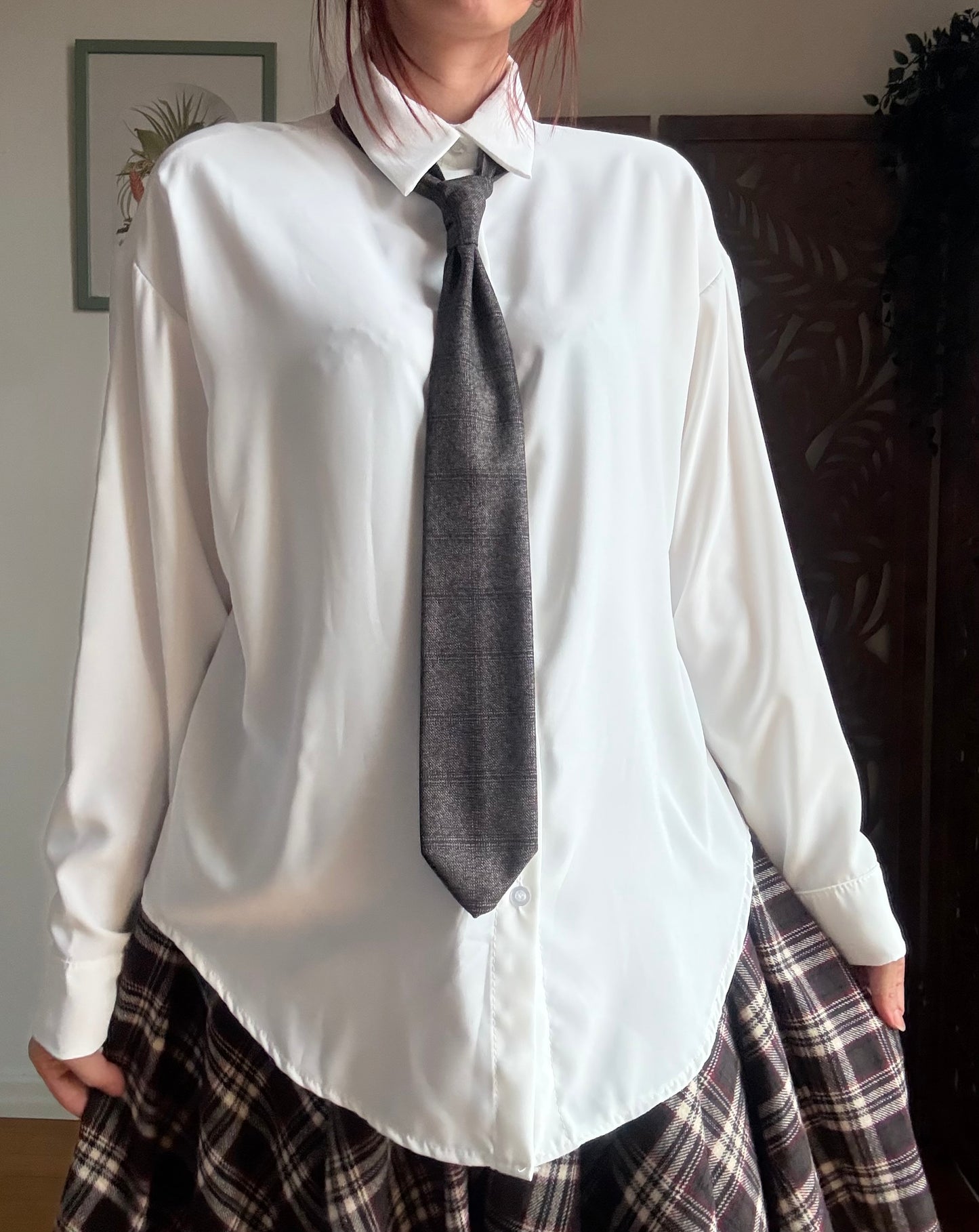 Camicia bianca over con cravatta in 2 fantasie