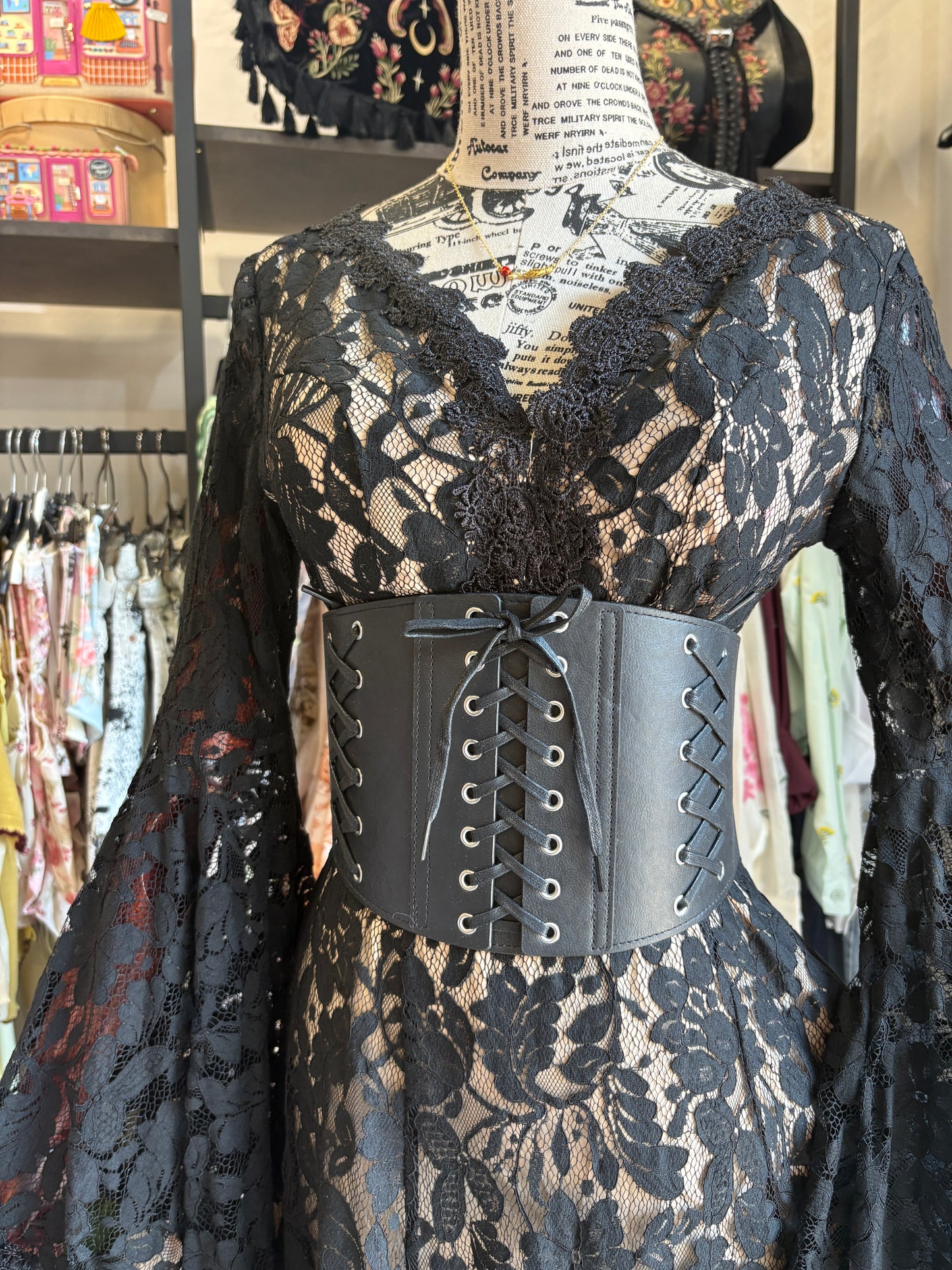 Cintura Alta Elastica a Corsetto con Stringhe