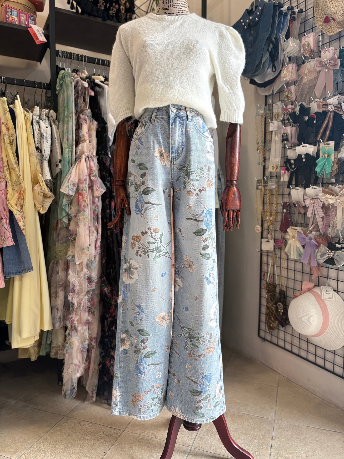 Jeans Wide Leg a Fantasia Floreale – Romantic Denim