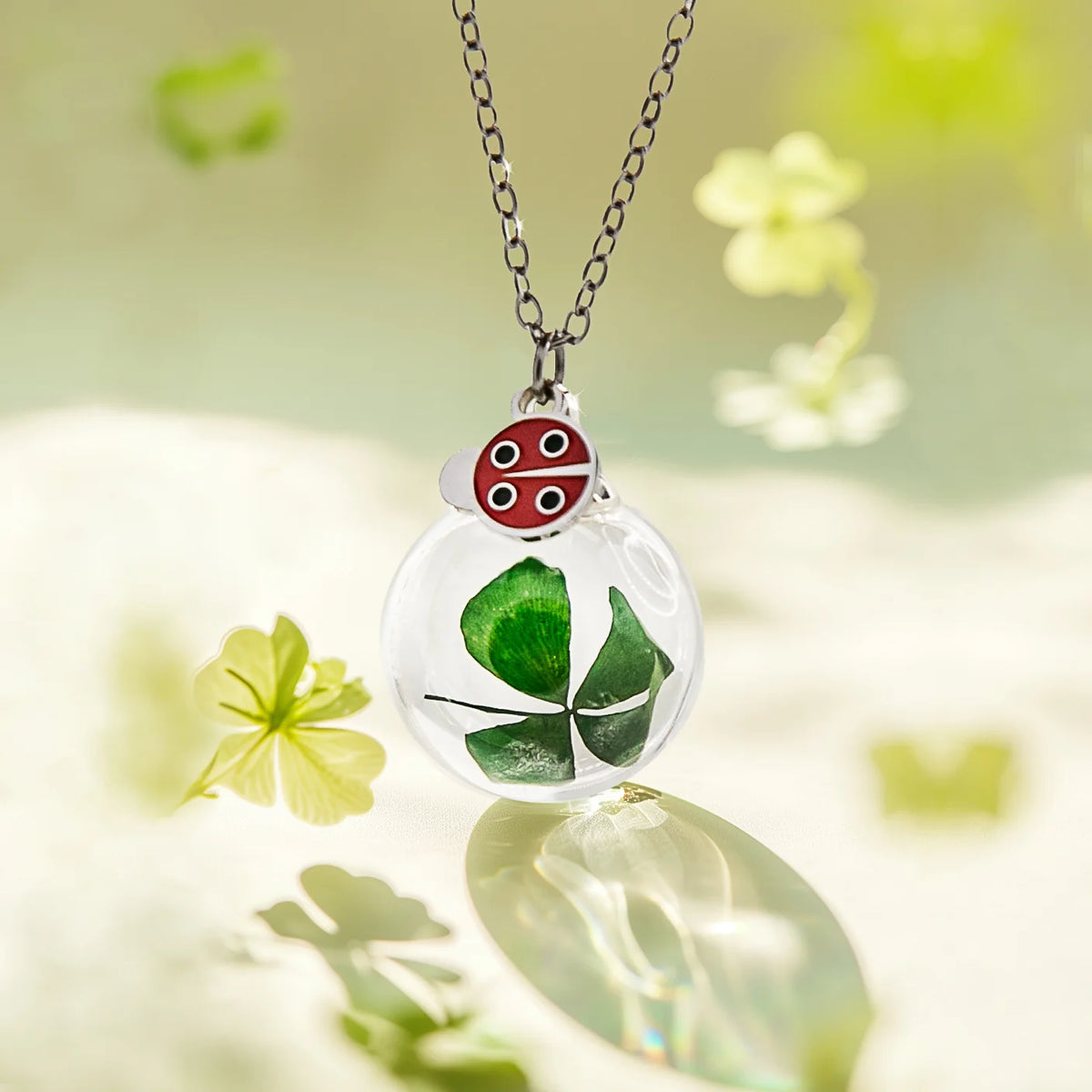 Collana portafortuna con vero Quadrifoglio