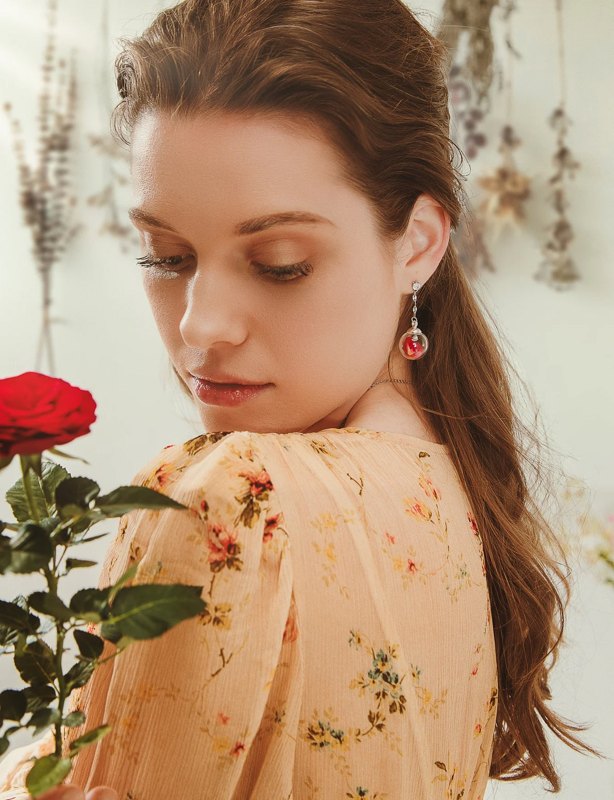 Orecchini dell’amore con veri petali di Rosa