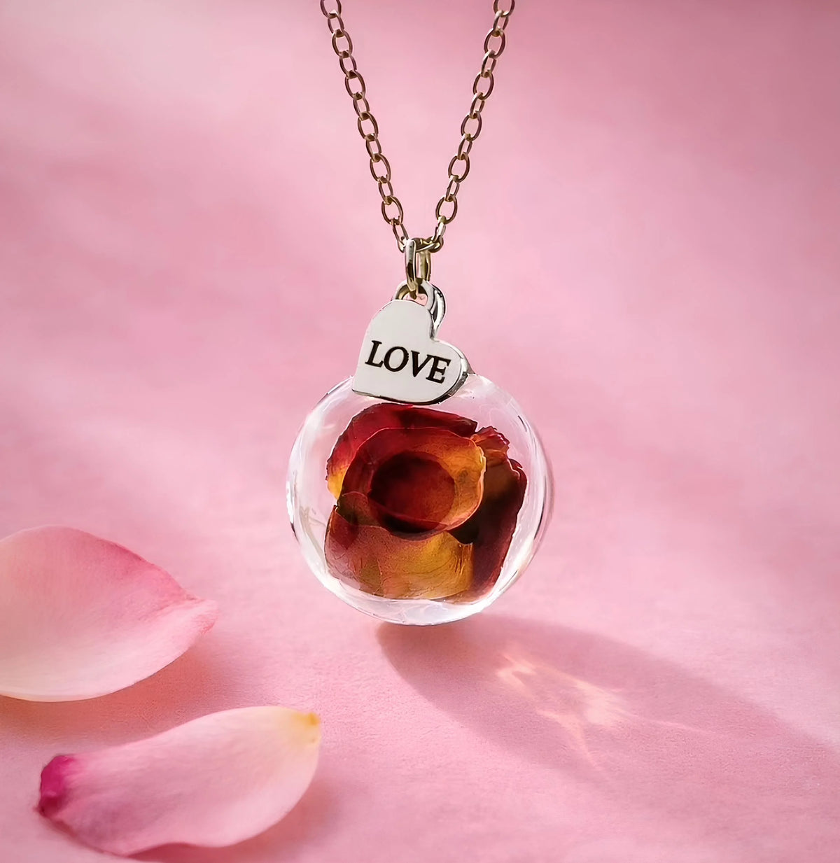 Collana dell’amore e dell’amicizia con petali di Rosa