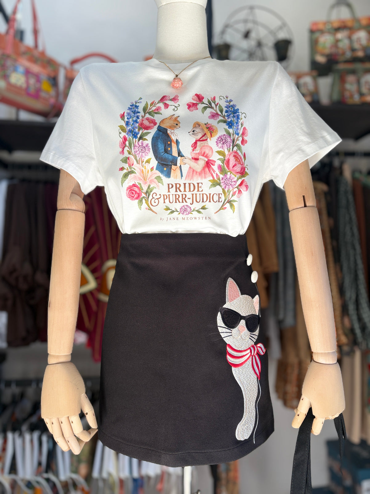 Gonna corta nera con gatto ricamato Le Cat Parisien