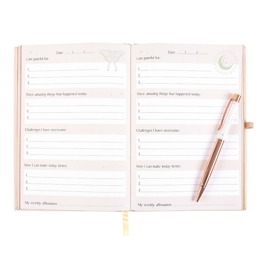 PREORDINE (Disponibile dal 27 Agosto) Diario di Riflessione Quotidiana “Luna Moth” con Penna in Quarzo Ialino – Guided Journal per Mindfulness e Gratitudine