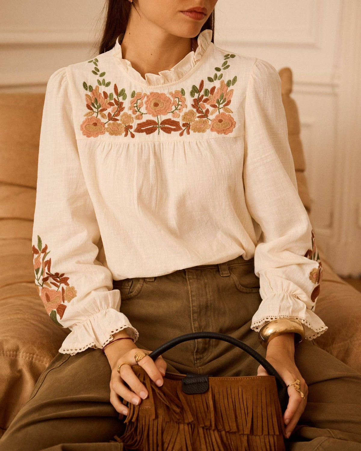 Blusa Giardino d’Autunno écru in cotone ricamato
