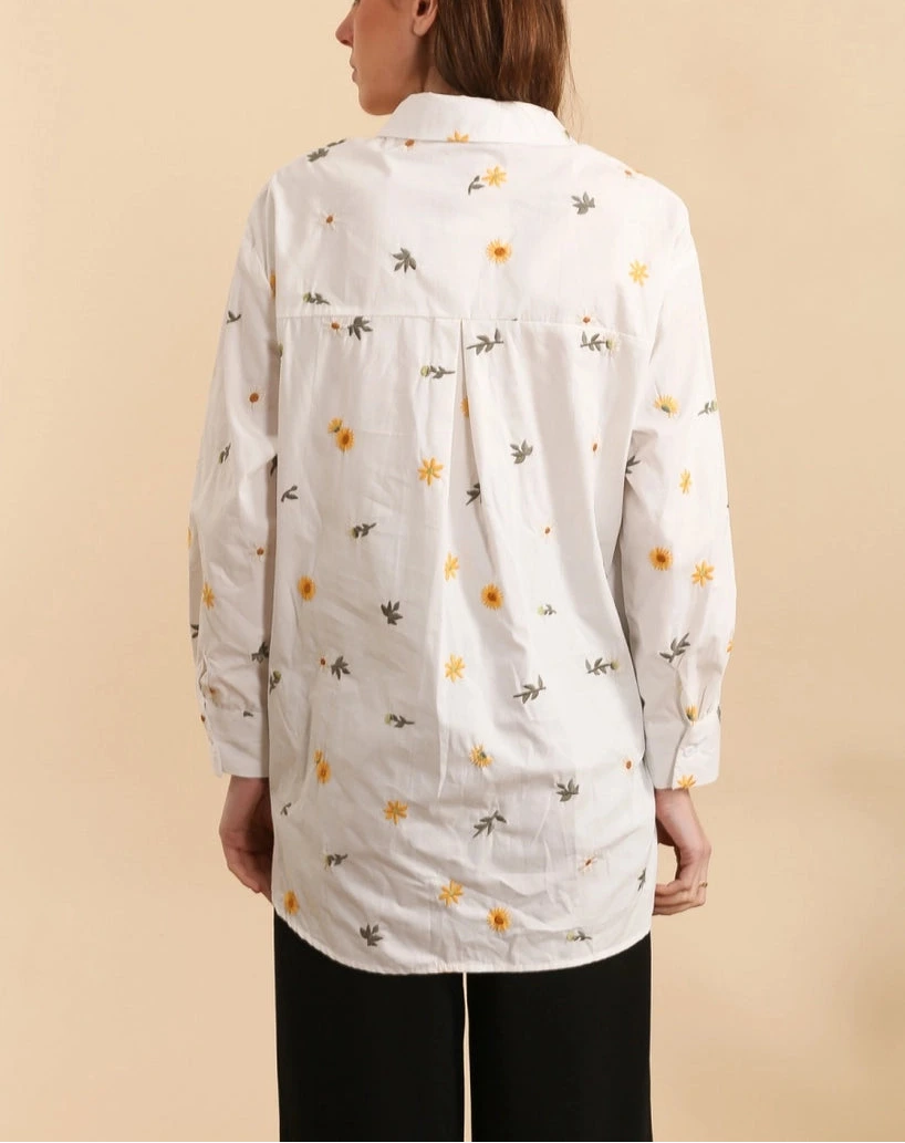 Camicia lunga Sunflower in cotone con ricami floreali