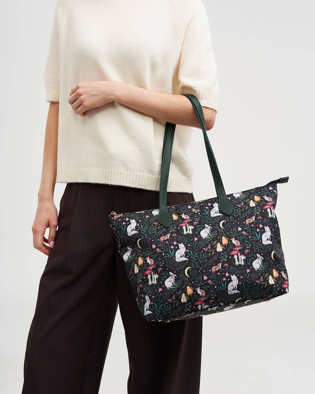Borsa tote Edith Niva stampata verde e nera - Fable England