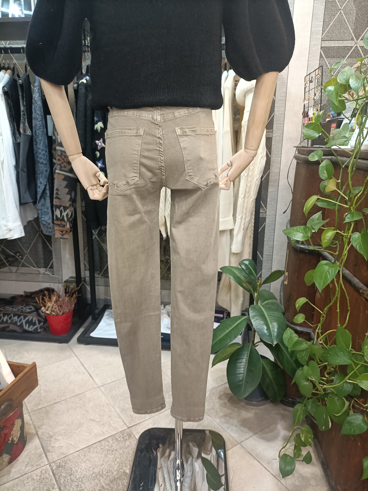 Jeans skinny a vita alta beige